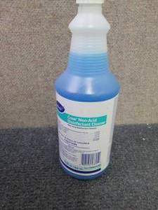 lot 233 image: 6 qt Bottles Diversey  Crew Non-Ac...