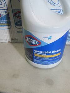 lot 242 image: 3- 121 oz Clorox Germicidal Bleach...