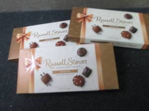 lot 323 image: 3- 9.4 oz Boxes Russel Stover Assor...