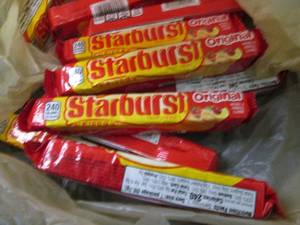 lot 338 image: 12- 2.07 oz Starbursts...