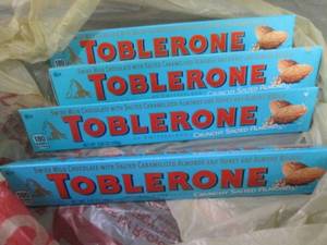 lot 378 image: 4- 3.52 Toblerone...