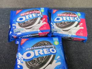 lot 403 image: 3- 14.03 oz Oreos ...