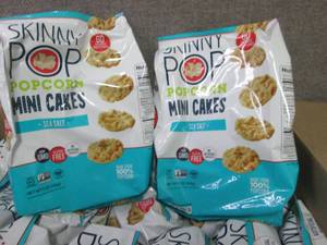 lot 433 image: 12- 5 oz Bags Skinny Pop Popcorn Se...