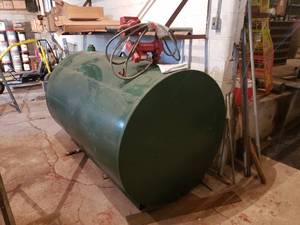 lot 1 image: Fuel Tank