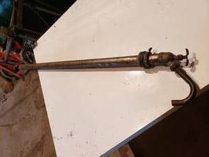 lot 14 image: oil drum pump
