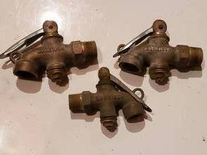 lot 29 image: morrison drum valves