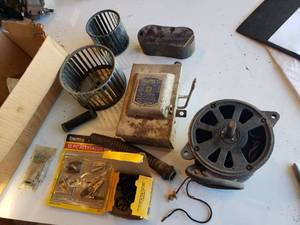 lot 65 image: lot of miscellaneous electrical supplies and c clips