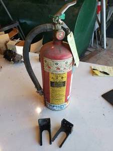 lot 66 image: fire extinguisher and hanger brackets