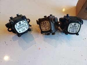 lot 79 image: Suntec rotary fuel pump