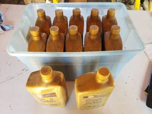 lot 90 image: new case of 121 quart PHILLIPS 66 TropArtic sae 10w oil