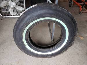 lot 238 image: NEW SUMMIT tire size P19575B14