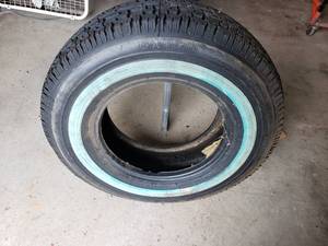 lot 239 image: NEW GOOD YEAR  ARRIVA tire size P20575R14