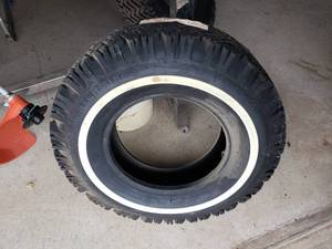 lot 287 image: NEW El Dorado Winter Wide Trac G78-14