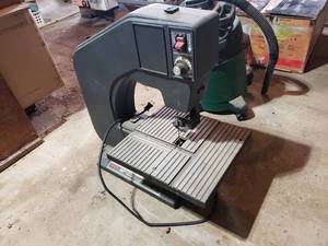 lot 296 image: 10 bench top SKILL band saw