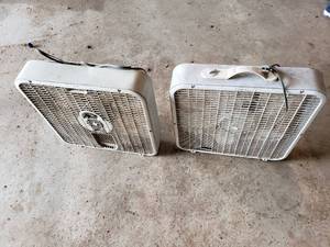 lot 301 image: (2) box fans
