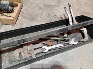 lot 306 image: top rack of toolbox with miscellaneous wrenches