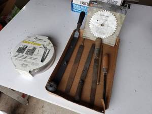 lot 319 image: lot of files and miscellaneous other items