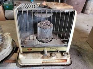 lot 345 image: KERO-SUN kerosene space heater