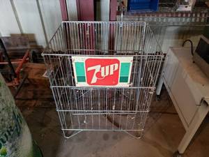 lot 373 image: vintage 7 up display basket