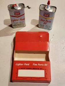 lot 427 image: vintage PHILLIPS 66 customer appreciation gift boxes