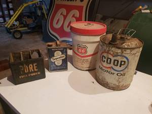 lot 436 image: vintage oil can and other old advertising