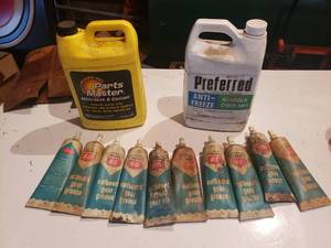 lot 436A image: Anti Freeze and Outboard Gear Grease