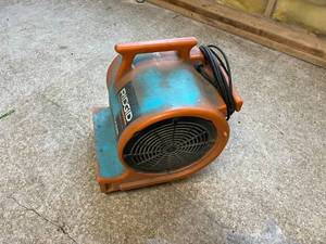 lot 22 image: Ridged Air Mover