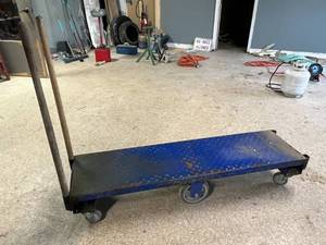 lot 27 image: Shop Cart 5 Long