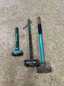 lot 52 image: Hammers