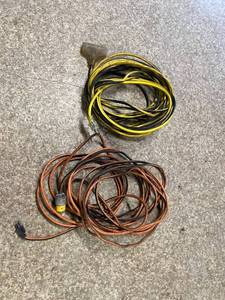 lot 76 image: Extension Cords