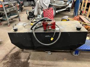lot 6 image: Service Tank with 12 Volt DC Pump