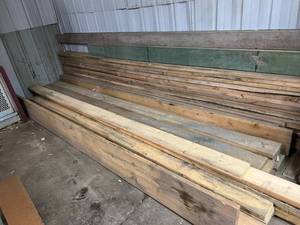 lot 13 image: Large Lot of Lumber