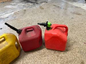 lot 84 image: Fuel Cans