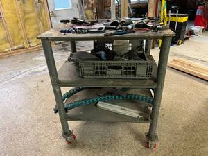 lot 85 image: Heavy Duty Shop Cart & Contents