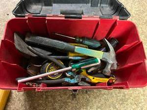 lot 88 image: Craftsman Tool Box & Contents