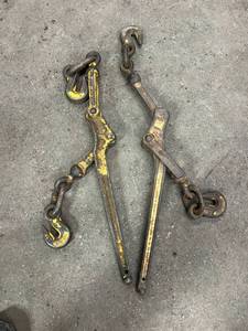 lot 91 image: Chain Binders