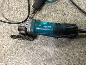 lot 109 image: DeWalt & Makita Power Tools