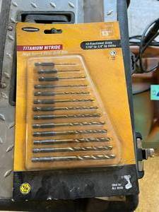 lot 124 image: New Titanium Nitride Drill Bits