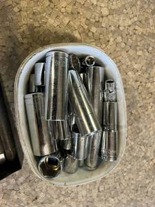 lot 138 image: Ratchets, Sockets & Extensions