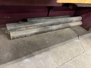 lot 174 image: 5 Steel Cylinders, Longest are 65 Long