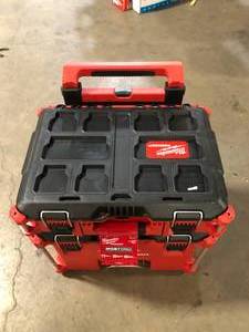 lot 16 image: Milwaukee PACKOUT 22 in. Rolling Medium Red Tool Box  Customer Returns See Pictures