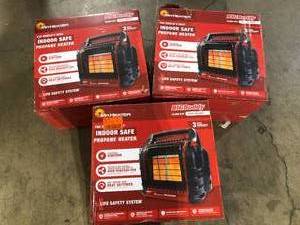 lot 32 image: Lot of  3 Mr. Heater 18,000 BTU Portable Radiant Propane Big Buddy Pro Series Heater Customer Returns See Pictures