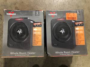 lot 42 image: Lot of 2 Vornado Forced Air Velocity 5 Whole Room 1500-Watt 5118 BTU Electric Space Fan Electric Heater Furnace, Black Customer Returns See Pictures