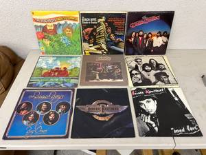 lot 25 image: Albums