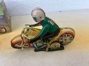 lot 35 image: Metal Windup Motorcycle