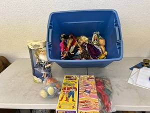 lot 149 image: Paper Dolls & Barbie Dolls
