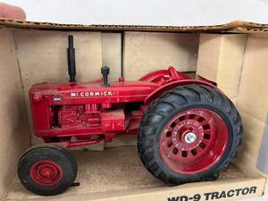 lot 154 image: WD-9 McCormick Tractor
