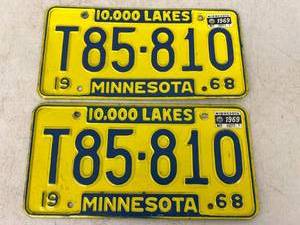 lot 165 image: 1968-69 MN Matching License Plates