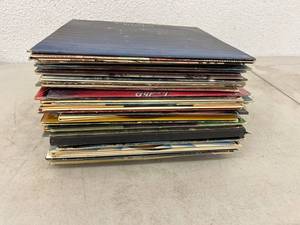 lot 172 image: Albums
