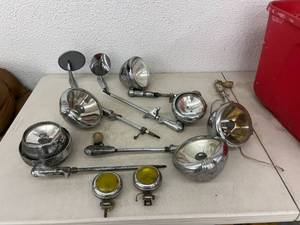 lot 214 image: Vehicle Lights & Mirrors